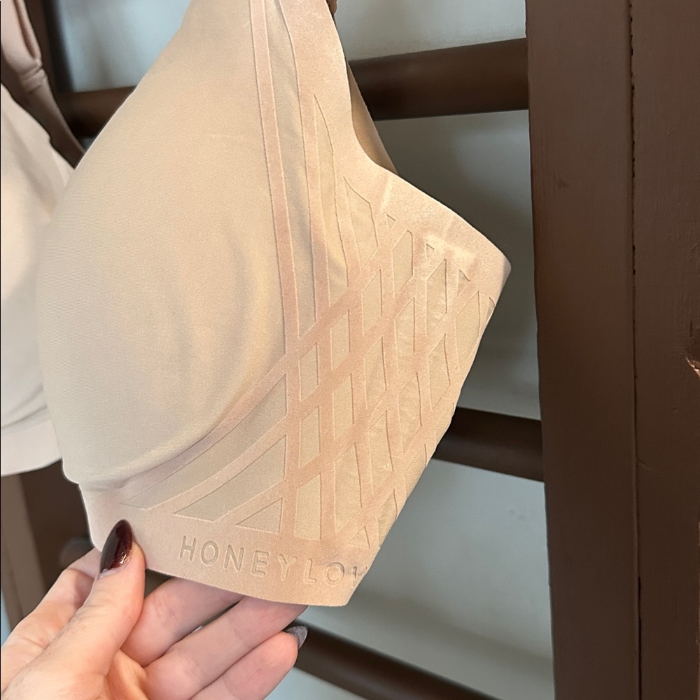 Honeylove Silhouette Wireless Bra - Picture 2 of 7